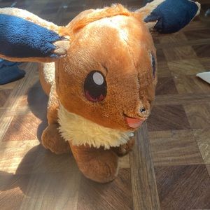 Evee plushie from built bear